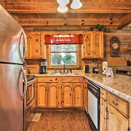 Gatlinburg Escape With Hot Tub, Deck And Mtn View Villa Dış mekan fotoğraf